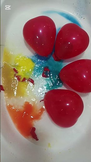 How many colored ballons do you see?