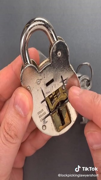 Soviet Lock Material Choice Fail Revealed