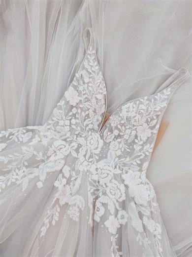 A moment for this purple wedding dress 💜 #wedding #bride #bridalboutique #weddingdress #bridal