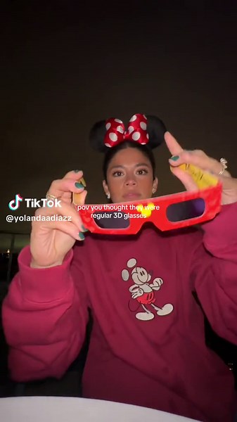 Magical 3D Glasses at Disney World