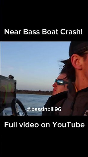 Near bass boat crash in MLF fishing tournament #boatcrash #boatcrashes #fishingtournament #fishing
