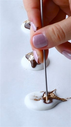 Sparkling chocolate fireworks light up any dessert! 🎆🍫✨ | So Yummy