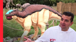 604K views · 13K reactions | Buddy trae de vuelta a los dinosaurios con este impactante pastel realista #CakeBoss | Discovery Home & Health | Facebook