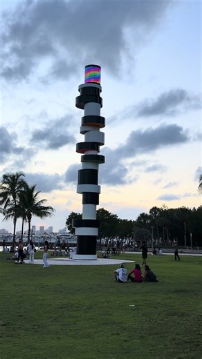 Lighthouse, South Pointe Park, Miami Beach | 4K