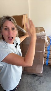 146K views · 2.2K reactions | Jewelry boxes are back in stock! #jewelry #MysteryBox #tiffany #blue #bluebox #box #surprise Jodi Lytle | Jill Settineri | Facebook