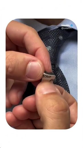 How Undercover Officers HideMicrophones In Plain Sight #crazily