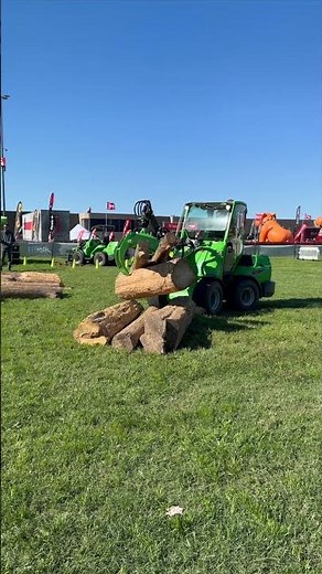 Moving Lumber with the Avant Front loader at Equip Expo!