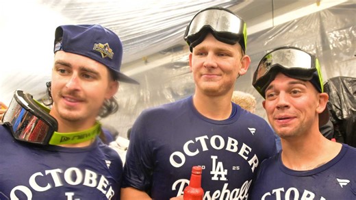 Dodgers make decision on 2 pitchers' roles on pitching staff