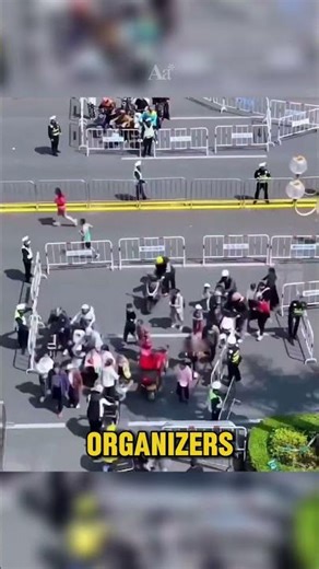 How To Cross A Road During A Marathon? #shorts