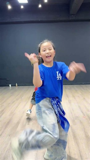 Follow for more #LeCirque #learn #dance #Dance #trending #viral