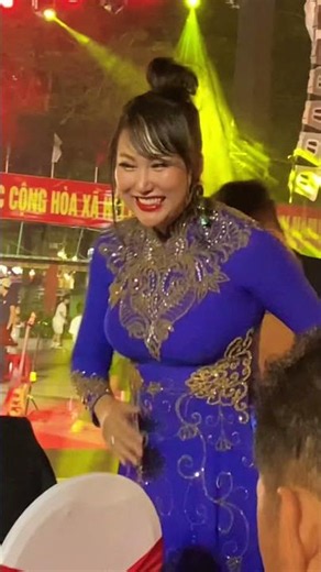 Phi Thanh Vân và chồng tại Vĩnh Long (ghép nhạc)#shortvideo