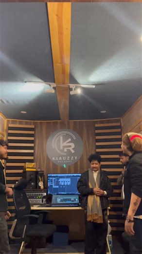 its___deka__ on Instagram: "SUNU. MUNU 🩶 @# @achurjya_borpatra # @rishiboruahmusical # @dhruv_thakuria_music #"