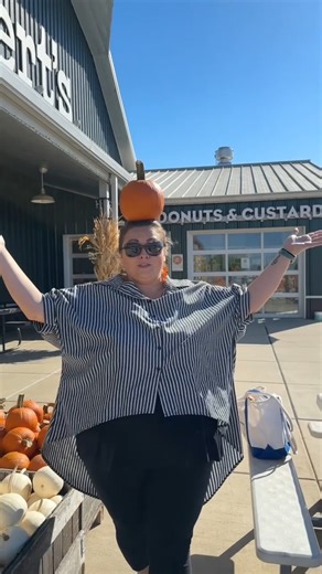2.7K views · 24 reactions | Tag along with the #LivingStLouis team while they filmed at Eckert's Country Store & Farms in Belleville last week.  From apple picking to ghost writers and bread baking, you'll see it all on Living St. Louis this fall! Watch on Mondays at 7 pm on channel 9.1 or stream it anytime on the PBS app and on the #NinePBS YouTube channel: https://bit.ly/47nJYJ2 | via Olivia Moses for Living St. Louis #PBS #Fall | Nine PBS | Facebook