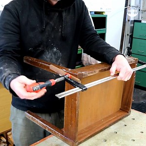 I Restored This Vintage Piano Bench #FurnitureRestoration #BeforeAndAfter #Woodworking #VintageMakeover | Rag 'n' Bone Brown