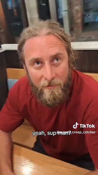 Pred Catchers Boiling Oil Fast Food Video