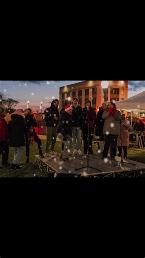 ✨🎄Night of Lights: Tree Illumination, Sharon PA is ONE WEEK AWAY!🎄✨ 📌Friday, Nov. 21st ⏰️5 to 7pm! Join us to enjoy all the festivities along the green on the Shenango River: meet Santa, Mrs.Claus & the reindeer, enjoy great bites and treats, musical entertainment, the beautiful tree lighting... and fireworks! You don't want to miss it. Holiday fun for the whole family! 🦌🧑‍🎄🎄♥️ | The City of Sharon, PA