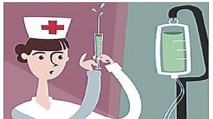 Career in General Nursing and Midwifery (GNM):जनरल नर्सिंग आणि मिडवाइफरी मध्ये करिअर करा, पात्रता जाणून घ्या