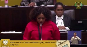 ♦️MUST-WATCH♦️ EFF Treasurer General, Omphile Maotwe debating on the Department of Public Enterprises vote 10 in the National Assembly: -It was 10 years ago when our people responded to the clarion call on what is to be done. After a thorough and correct assessment, we realised that the post 1994 government under the ANC had weakened its capacity to provide services, drive economic growth and development. As a result we correctly proposed the nationalisation of mines, banks and other strategic s