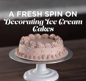 July is #NationalIceCreamMonth so we are screaming for ICE CREAM with this Mix Masters video using Whip'N Ice to decorate your ice cream cake! #FlavorRight #MixMasters #IceCream #CakeCakeCake | Flavor Right