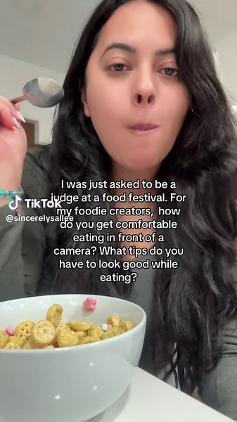 Food Festival Judging: Tips for Eating on Camera