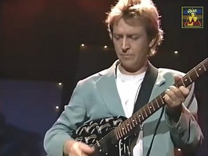Happy Birthday Maestro Andy! - Andy Summers - Mickey Goes to Africa - Live Montreal 1991・Bill Evans(Sax), Mitch Forman(Key), Darryl Jones(Bs), Chad Wackerman(Ds) | The Police Excommunicated Sting Summers Copeland