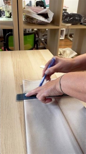 Aceste maini au facut asta de mii de ori. 🥰✂️ #croitorie #alterations