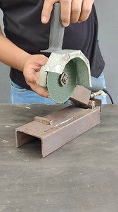 DIY grinder stand #metalworking #homemadetools #diytools #creativeideas #diy #fblifestyle | Wibi Garuda