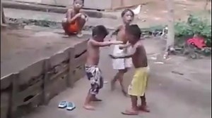 79K views · 919 reactions | Vidio Lucu 3 Bocah yang bergoyang | KOCAK......... | Vidio Lucu | Facebook