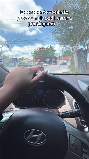 Dirigindo Carro: Liberdade e Independência