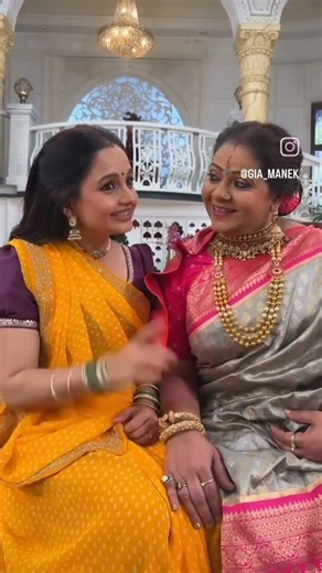 Gia manek share funny reels video #comedy#shorts#reelitfeelit#youtubeshorts#giamanek#gopibahu #reels