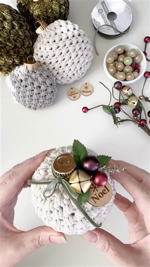 🎄It’s not too late!! Grab 15 FREE Crochet Christmas Patterns on the blog!! https://simplymadebyerin.com/2025/11/24/15-free-crochet-christmas-patterns-you-can-make-last-minute/ 👉🏻 Head to simplymadebyerin.com or tap the link in bio to grab the FREE pattern. 🏷️ Tag a crochet lover who’s ready for Christmas #christmascrochet #freecrochetpattern #simplymadebyerin #sharemylbyarn #christmasornaments #christmasornament | Simply Made By Erin