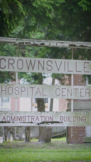 Did you know that Black patients of the segregated Crownsville asylum outside Baltimore, Maryland, were FORCED to build the hospital from the ground up? Journalist Antonia Hylton unpacks this horrific mistreatment of Black people with mental illnesses in her book Madness! In March 1911, the segregated Crownsville asylum opened outside Baltimore, Maryland, admitting only Black patients. It was the first to house Black people in the state, but when they arrived, their main role wasn’t to get suppo
