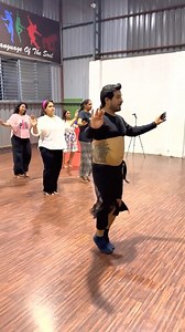 SHIMMY CLASS - Egyptian Shimmy - Chu-Chu Shimmy JOIN US FOR NEW BELLYDANCE BEGINNERS LEVEL-1 BATCH Weekend Batch | Sat/Sun 10am-11am (Starts 11th May) Weekdays Batch | Tue/Thu 8pm-9pm (Starts 15th May) Location | @indiantribal_school Model Colony, Shivajinagar- Pune https://g.co/kgs/xQv2gu DM for Registration | 91-73509-13800 Only 10 Seats Available #arunbhardwajbellydance #indiantribalschool #bellydanceclasses #bellydanceschool #egyptianshimmy #egyptianclassical #orientalstyle #orientalbellydan