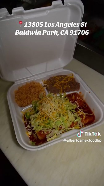 Indulge in our TWO CHEESE ENCHILADAS COMBO PLATE 🔥 Featuring soft corn tortillas generously filled with melted cheese 🙌 Each enchilada is smothered in rich red enchilada sauce and garnished with fresh shredded lettuce 🧀 A delightful blend of cheeses 🤩 Served alongside a zesty green salsa 🍽️ This dish is a perfect balance of flavors and textures . . . . . . . #enchiladas#enchilada#comfortfood#enchiladalovers#foodiefavorites#deliciouseats#yum#spicyandcheesy#foodgoals#cheesygoodness#mexicancui
