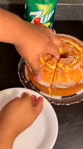 Grab the recipe to this poundcake & 50 other poundcake recipes here: https://jaffrywardjr.gumroad.com/ (Use code “Thanks10” at checkout for 10% Off!) I’m from the South where poundcake isn’t just dessert—it’s tradition. 🍰 And after years of trial, error, and grandma-level patience, I’ve finally mastered it. Cream Cheese, Lemon, 7Up, Sour Cream, Caramel, Red Velvet, Marble, Buttermilk, even Louisiana Crunch—if it’s a poundcake, I’ve baked it to perfection. 🙌🏽 Now I’ve taken 40 of my best recip