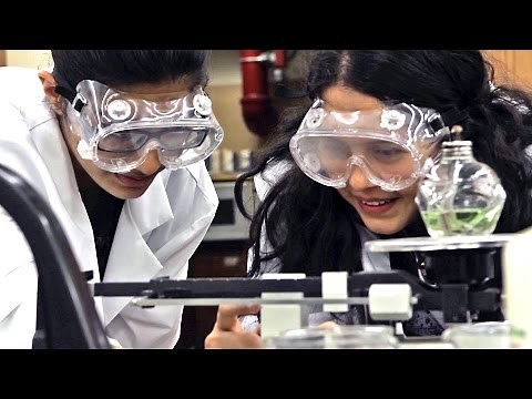 High Tech High's Vocational and Academic Model