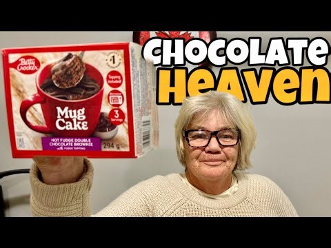 Luxury Chocolate Melting Cake in 5 minutes on a Budget, in a cup