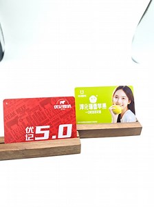 [Hot Item] Smart Idea-Implementing Audience-Friendly Publicity Cards