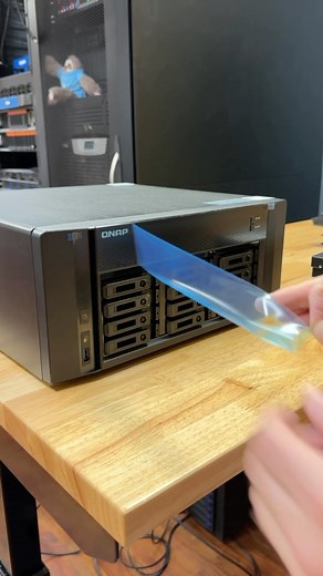 StorageReview on Instagram: "We’re starting our review of the QNAP TS-h1290FX 12-bay NAS, which offers Gen4 U.2 NVMe bays, AMD Epyc processor, and 25GbE connectivity. We’re loading 12x 15.36TB WD SN655 NVMe SSDs to deliver an easy-to-use, high-capacity NAS that offers quiet operation while taking up very little room. This unit runs ZFS-based QuTS hero, which offers reliable data integrity, alongside a deep catalog of apps. For more advanced use cases, the NAS also supports NVIDIA GPUs that can h