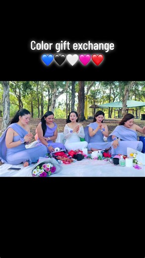 Color Gift Exchange: Endless Joy and Fun with Friends