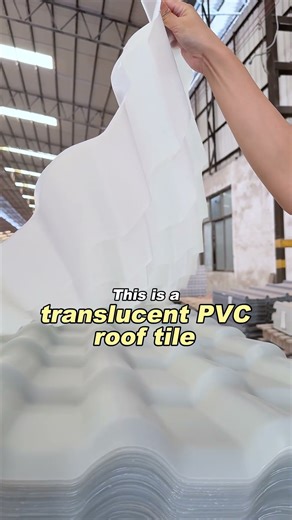 Translucent PVC not made of polycarbonat
