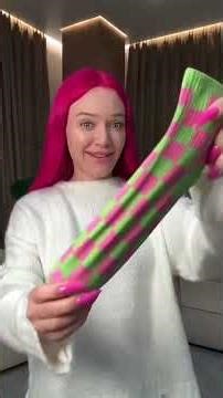 She tries crazy food hacks... #shorts #shortsfeed #youtubeshorts #cringe #lifehack #comedy #funny