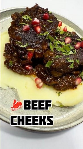 🥩 Beef Cheeks with Pomegranate and Spices