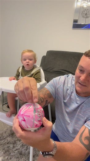 205K views · 2.7K reactions | New LOL doll vs second hand LOL doll unboxing #loldoll #unboxing #toys | Right Guys Reviews | Facebook