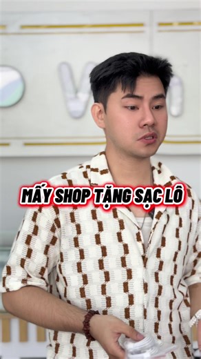 Tặng sạc zin khi mua điện thoại tại Winform