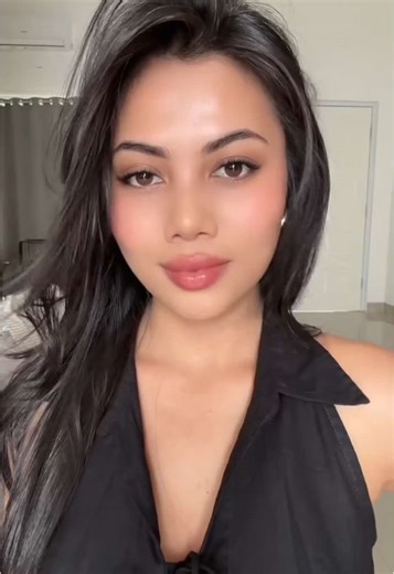 Agnes Liana (@agneslianna) - Tutorial Makeup Simple Glowing dengan Produk Terbaik