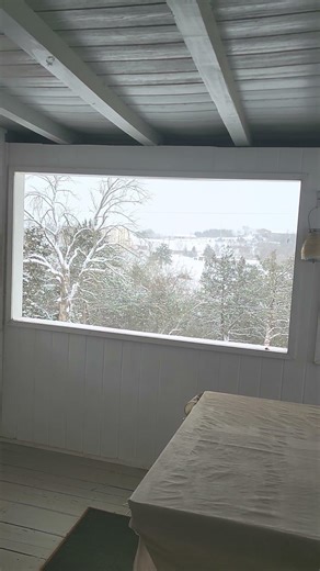 Snow, Keep coming down. Song for a Snowy day.