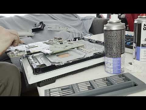 Restoring a Noisy PS4 Pro | Cleaning & Thermal Paste Replacement