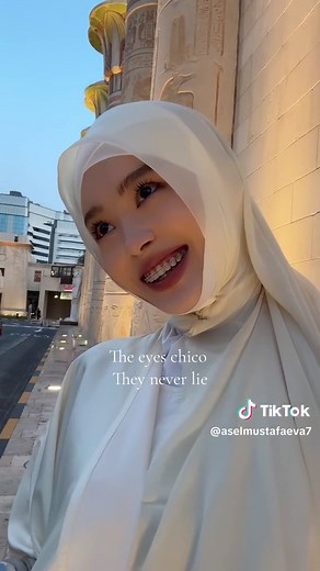 Spikey Dee and Shae: The Ice Chicken Never Lies