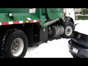 Garbage Truck Stuck in the Snow - part 6 - Get's out with my help